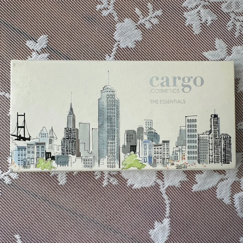 Cargo Cosmetics The Essentials Eyeshadow Palette‎ Women OS Multicolor NYC